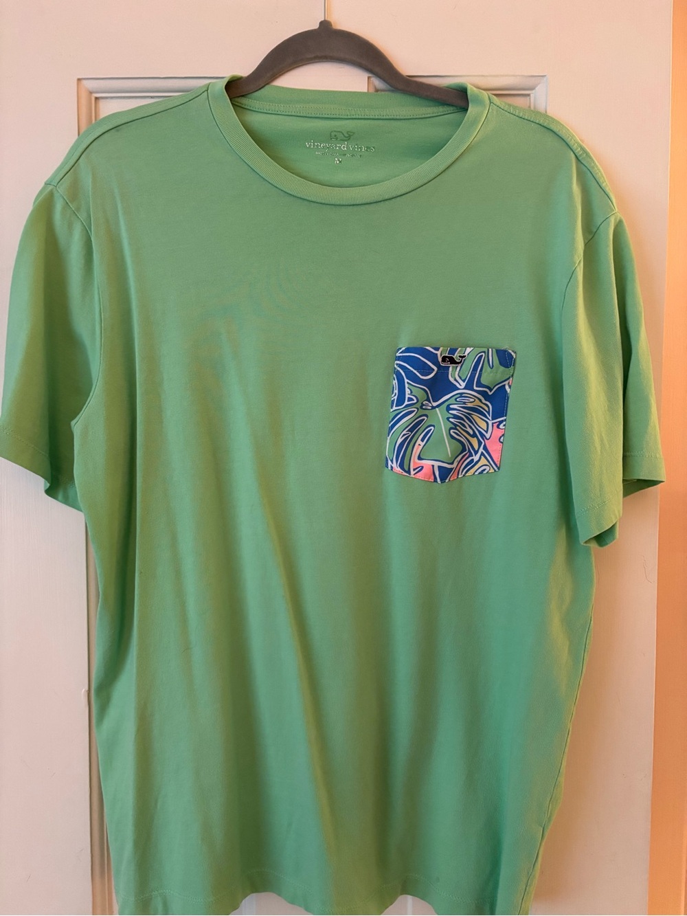 Vineyard Vines Green Crewneck T-Shirt with Patterned Pocket